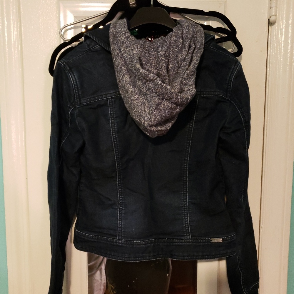 Jean jacket - Picture 2 of 2